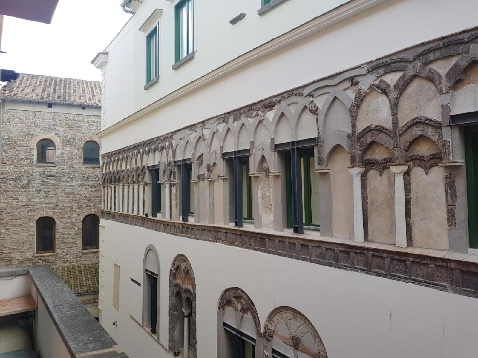 La Maison Bouganville Salerno Exterior photo